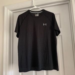 Under Armour loose tshirt